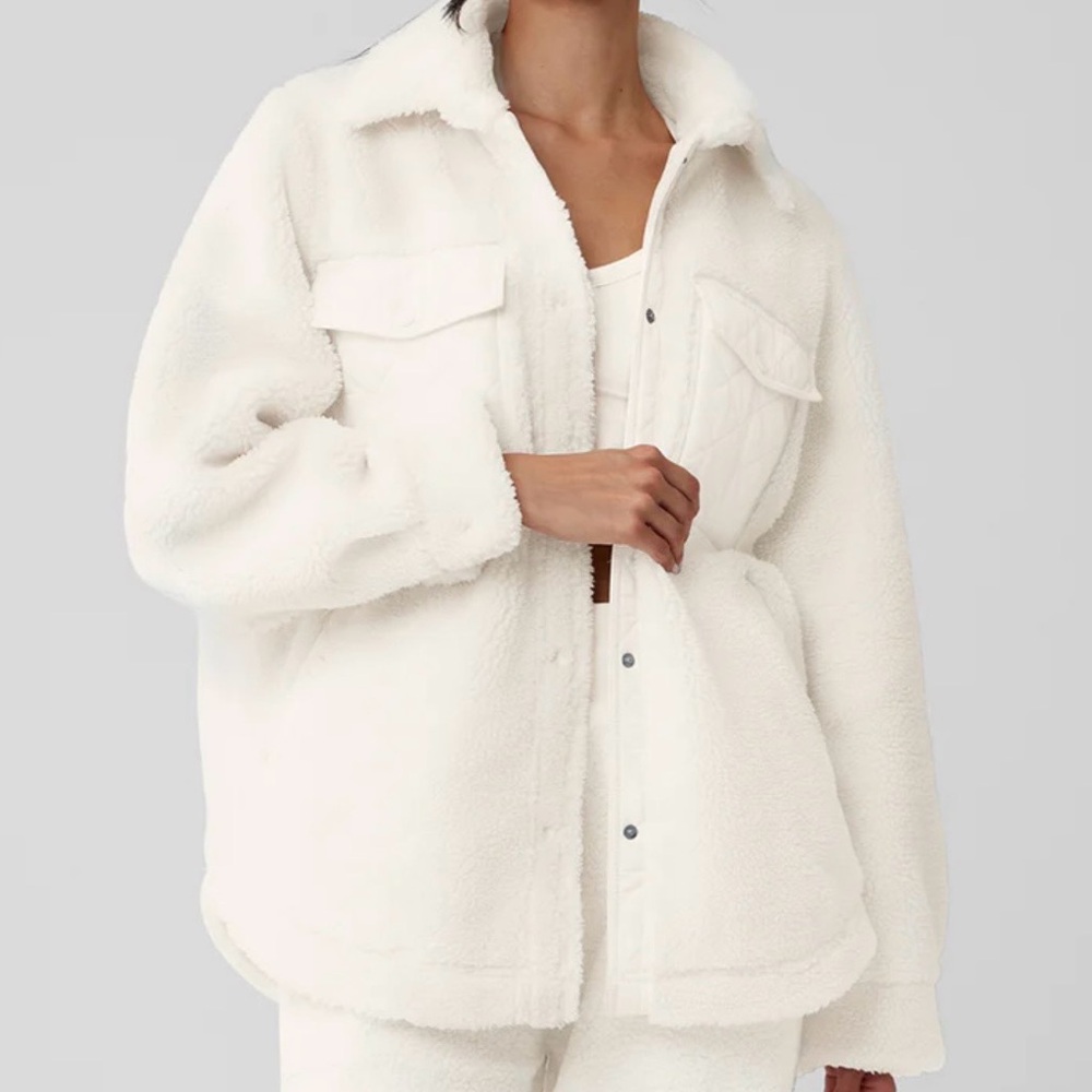 Alo Sherpa Edge Shacket Size XS Ivory